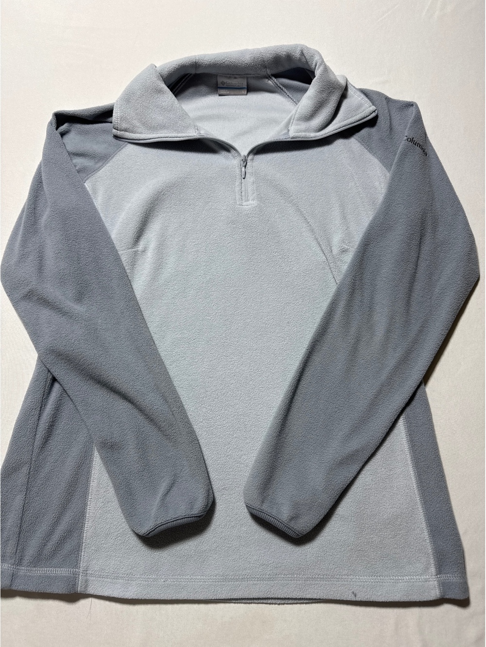 Columbia Light Blue & Gray Fleece Pullover - Size Large Cozy